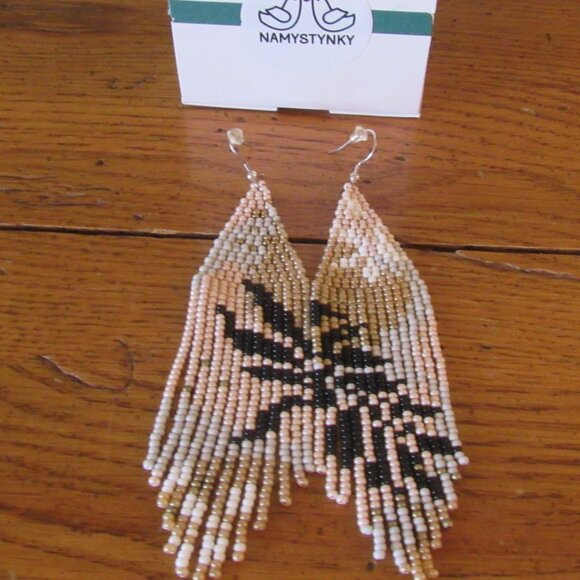 Beautiful Namystynky Etsy Artisan Floral Abstract Long Czech Beaded Earrings - Picture 6 of 15